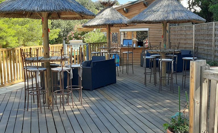 Camping en Corse pour caravane