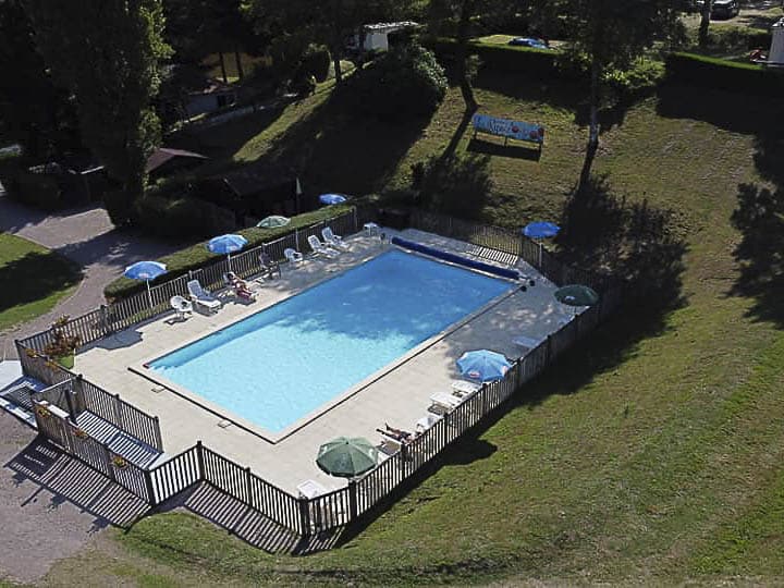 Emplacement de camping en Dordogne la Ripole