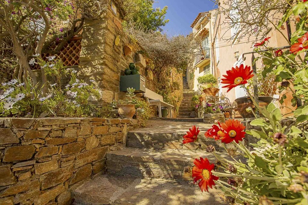 Emplacement de camping à Bormes les Mimosas dans le Var